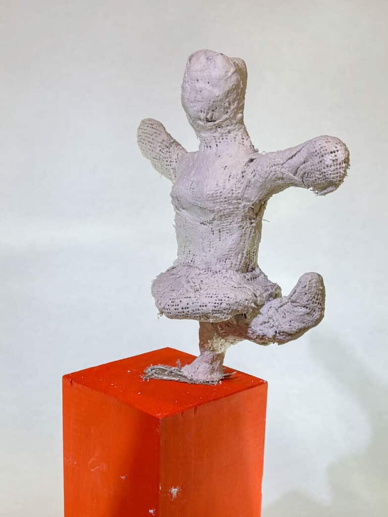 Frauenfigur Orange Days 2025, Marktredwitz 07 Bild: Olga Franzke